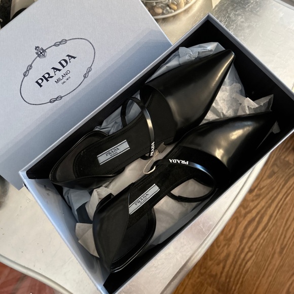 PRADA Logo Strap Pointed toe Ballerina Flats, size 36 - Picture 7 of 9